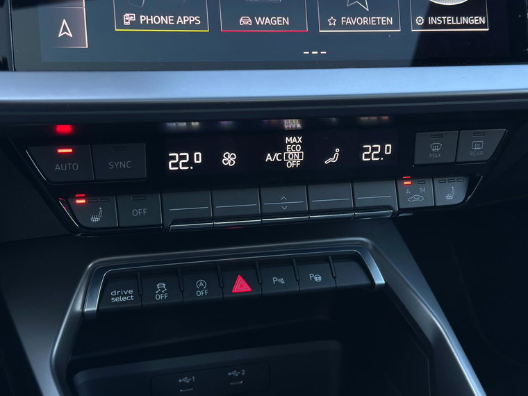 Vehicle Image 40