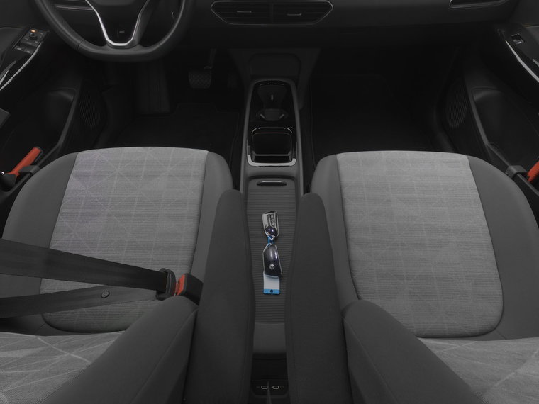 Vehicle Image 13
