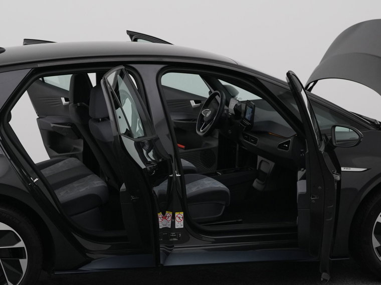 Vehicle Image 35