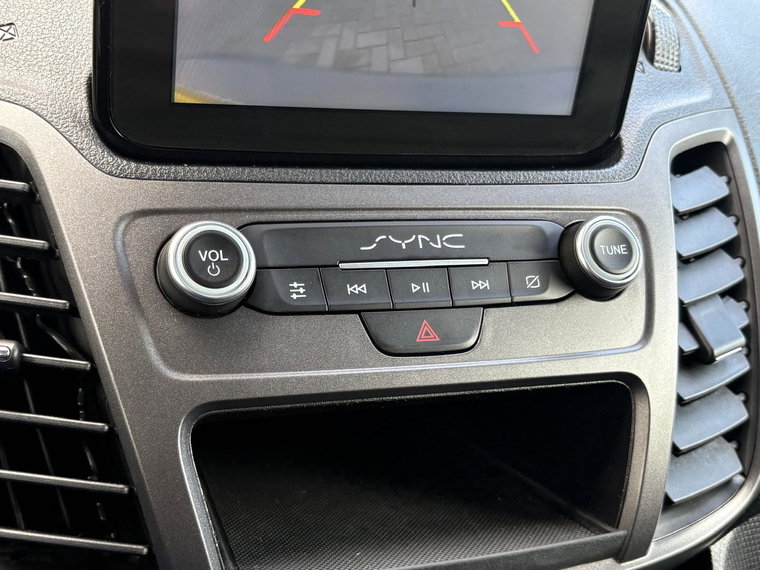 Vehicle Image 27
