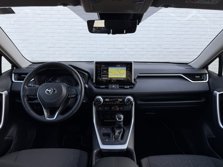 Vehicle Image 19