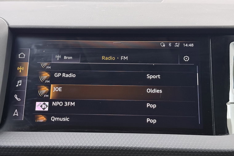 Vehicle Image 22