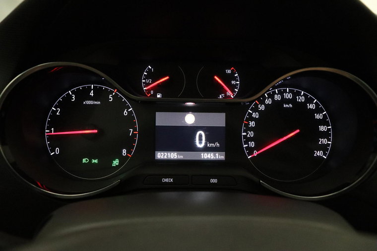Vehicle Image 30
