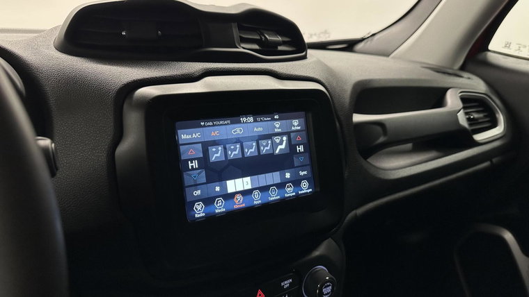 Vehicle Image 39