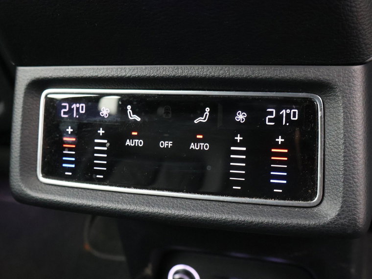 Vehicle Image 50