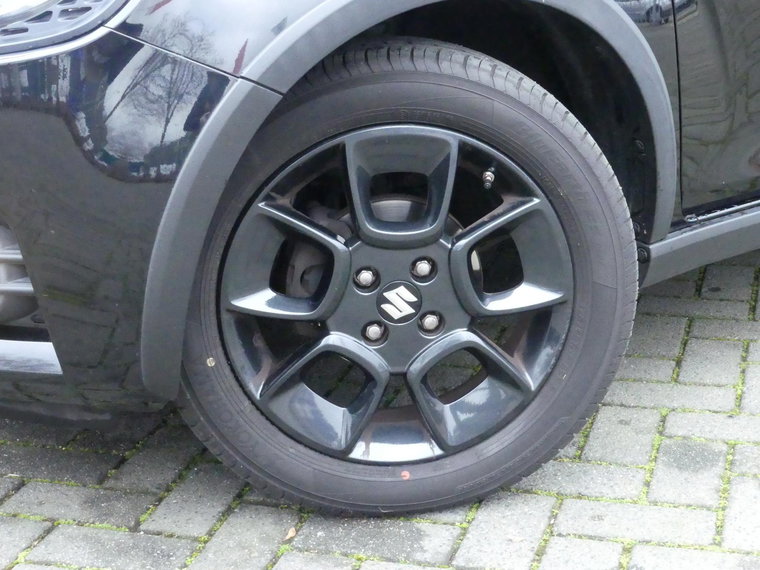 Vehicle Image 26