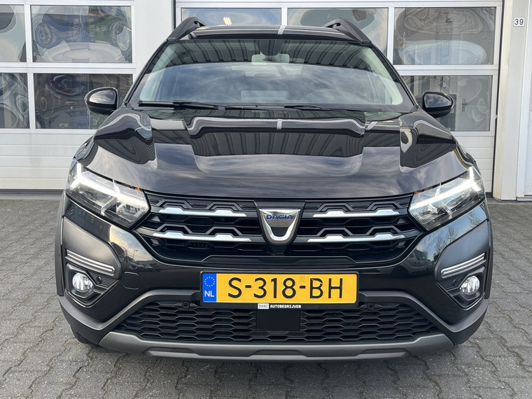 Vehicle Image 22