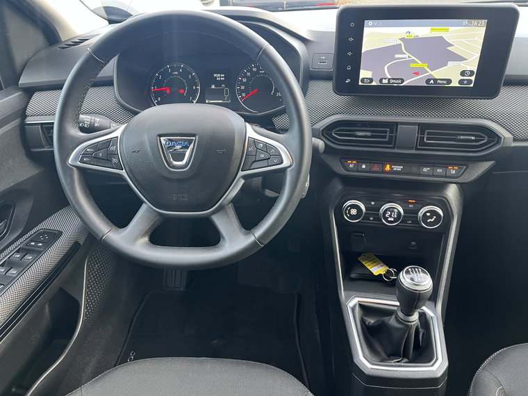 Vehicle Image 34