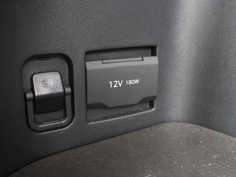 Vehicle Image 43