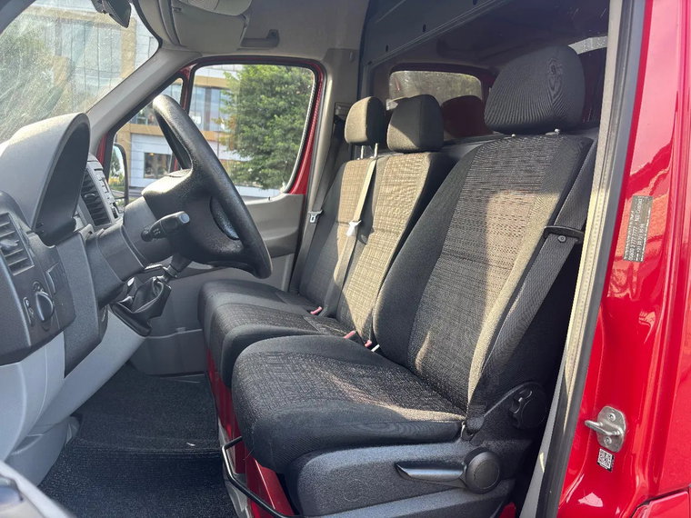 Vehicle Image 11