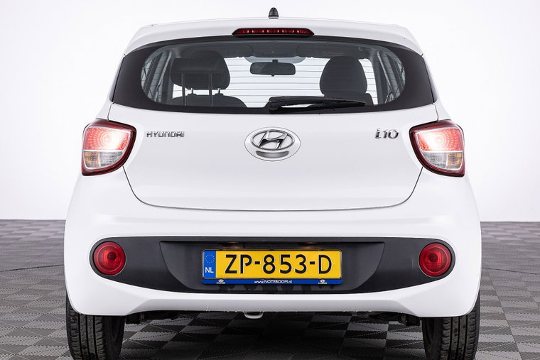 Vehicle Image 31