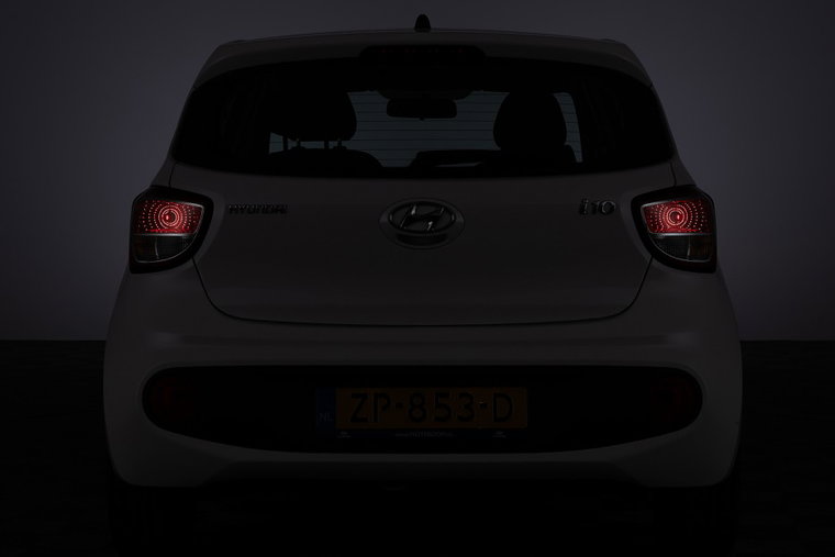 Vehicle Image 32
