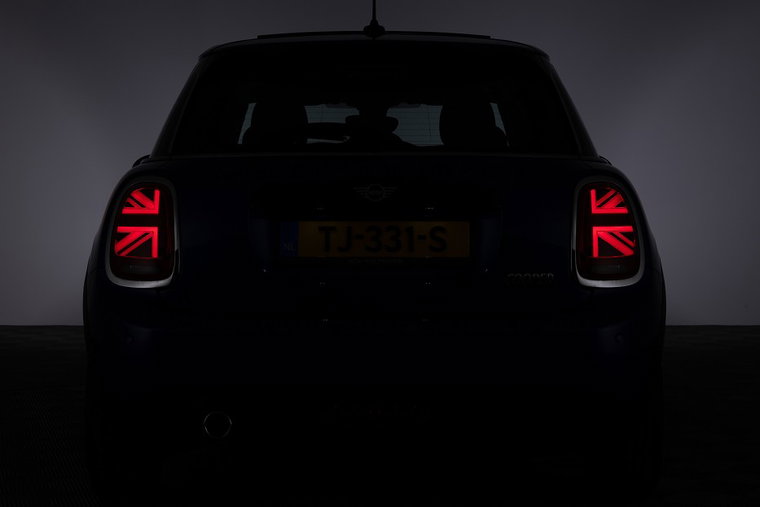 Vehicle Image 36