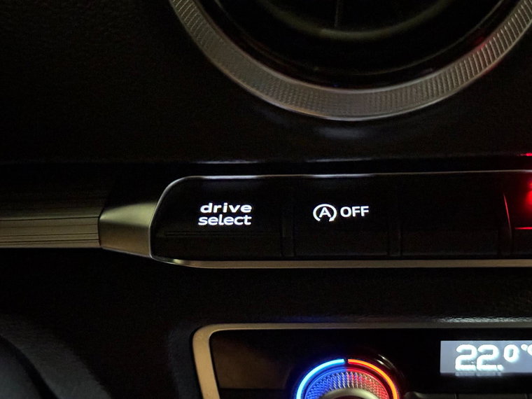 Vehicle Image 46