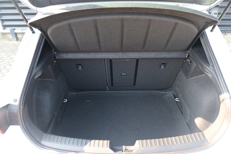 Vehicle Image 39
