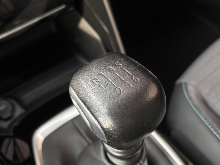 Vehicle Image 29
