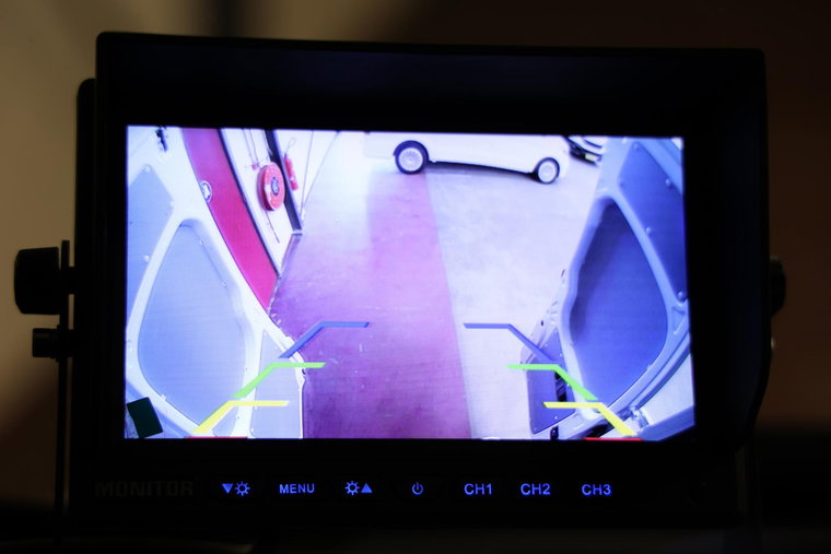 Vehicle Image 9
