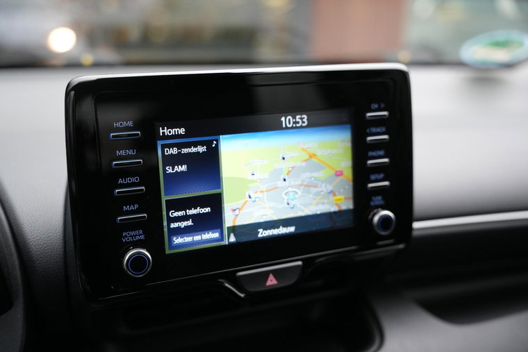 Vehicle Image 21