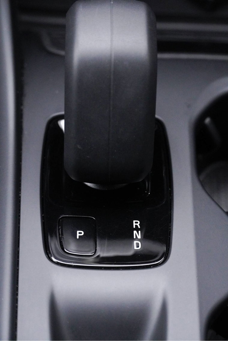 Vehicle Image 34