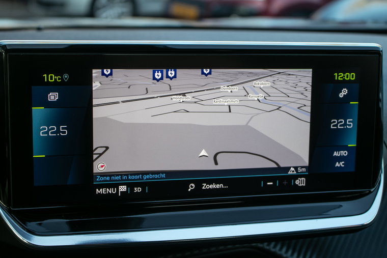 Vehicle Image 18