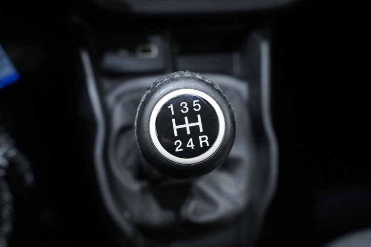 Vehicle Image 27
