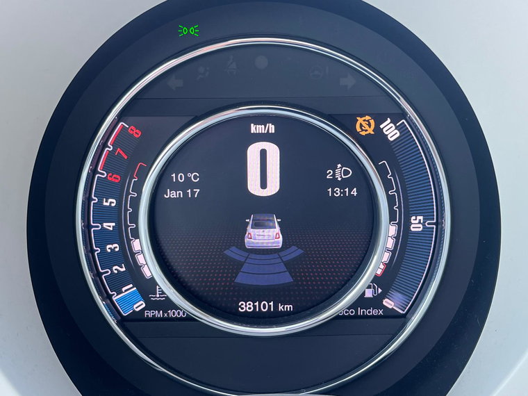 Vehicle Image 14