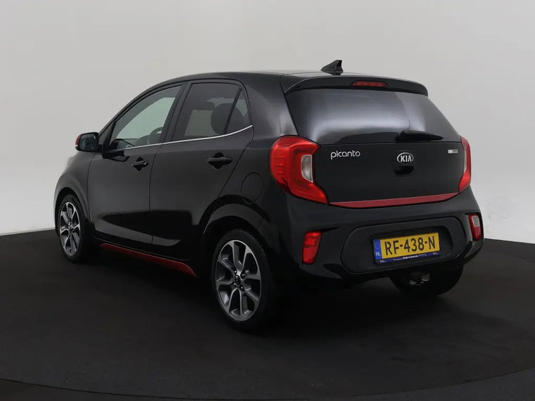 Vehicle Image 17