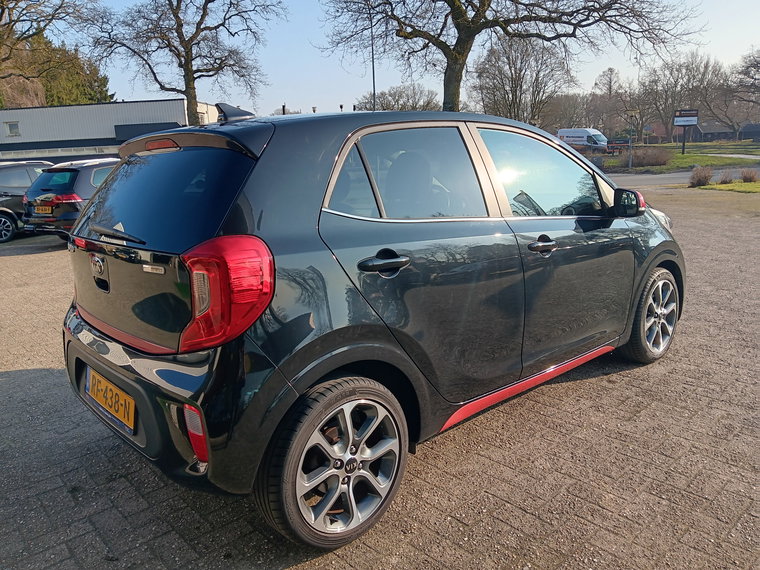 Vehicle Image 31