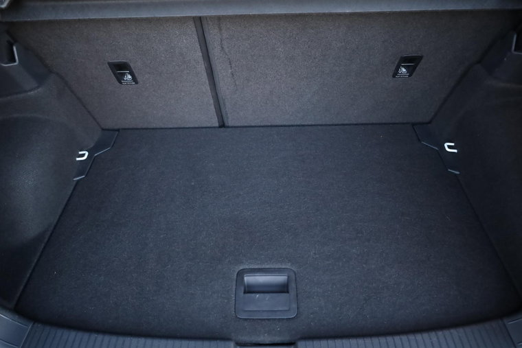 Vehicle Image 39