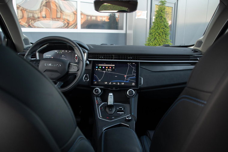 Vehicle Image 18
