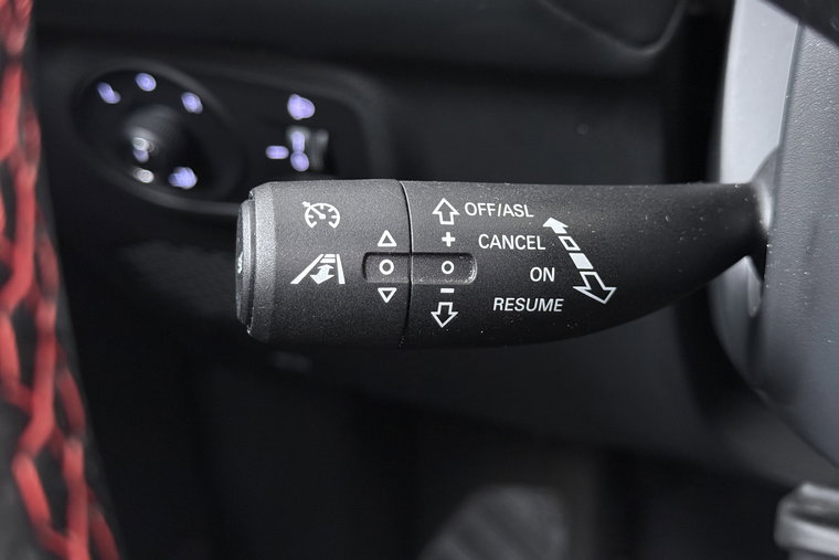 Vehicle Image 24