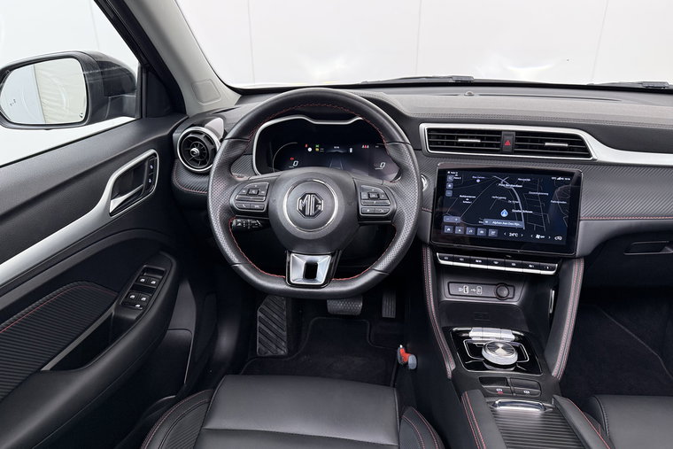 Vehicle Image 10