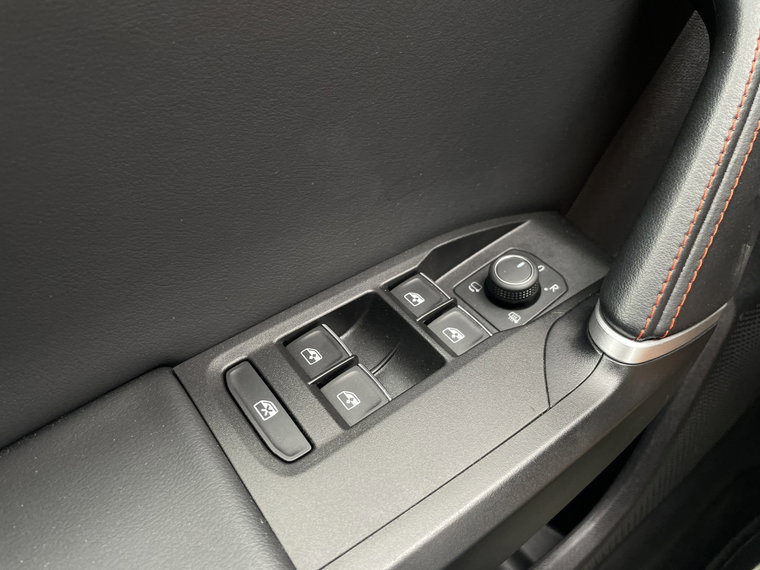 Vehicle Image 50