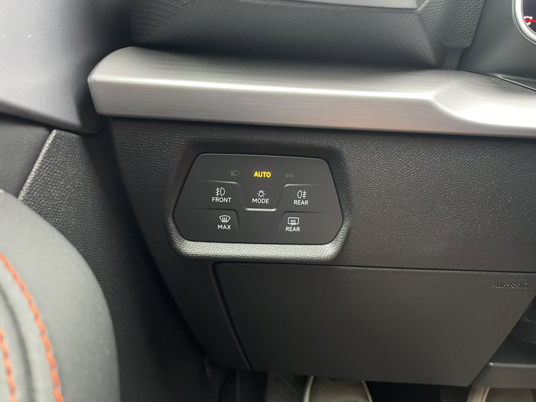 Vehicle Image 51