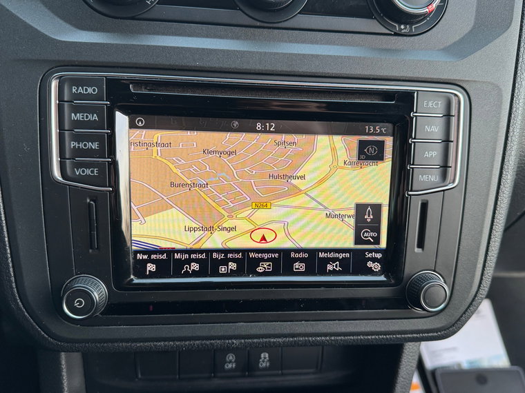 Vehicle Image 15