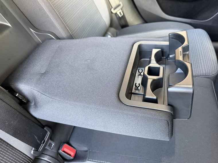 Vehicle Image 50