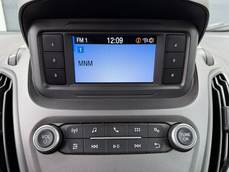 Vehicle Image 19