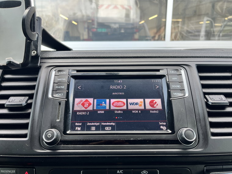 Vehicle Image 35