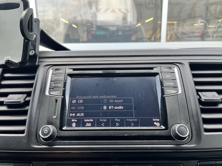 Vehicle Image 39