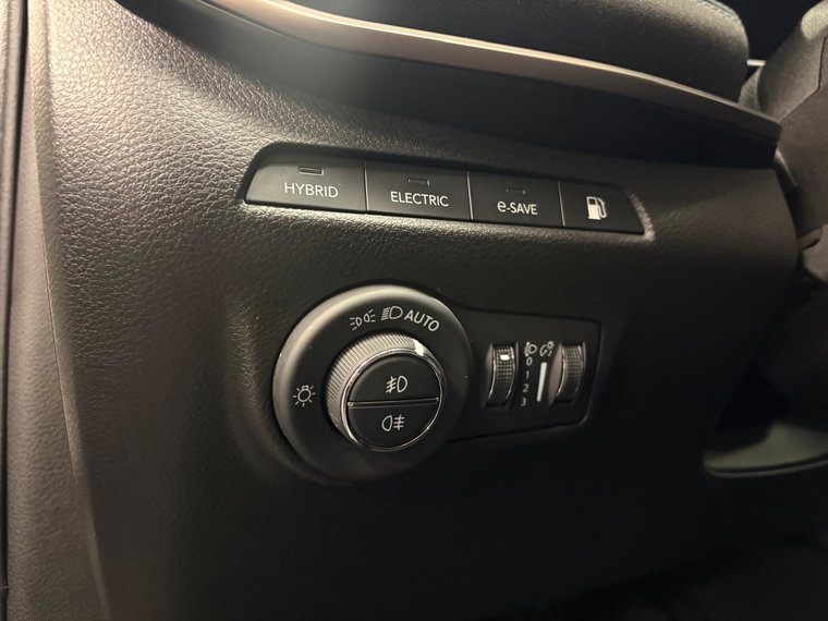 Vehicle Image 33