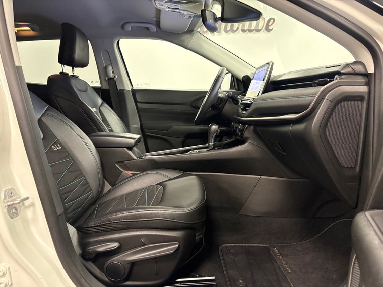 Vehicle Image 40