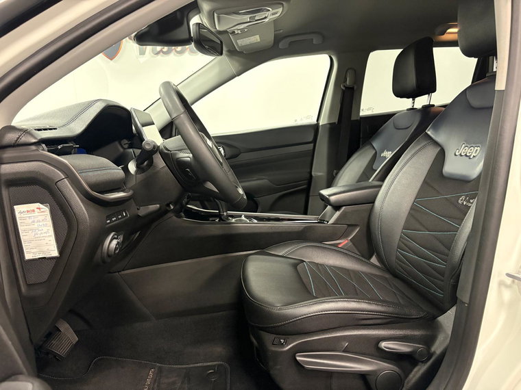 Vehicle Image 41