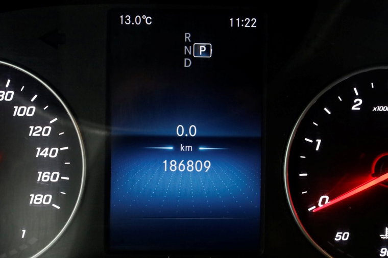 Vehicle Image 19