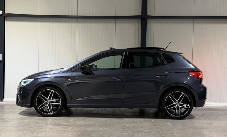 Vehicle Image 18