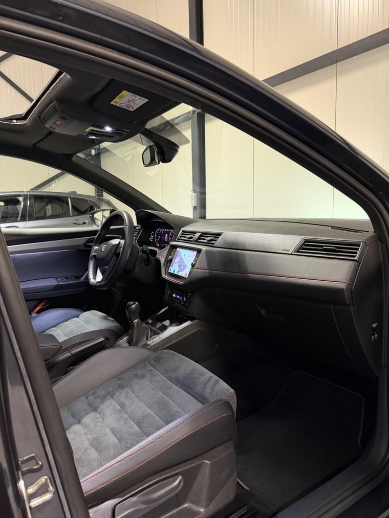 Vehicle Image 31