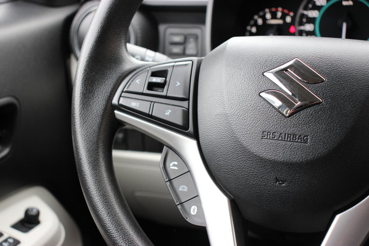 Vehicle Image 23