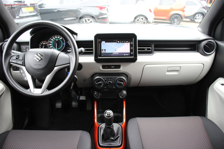 Vehicle Image 7