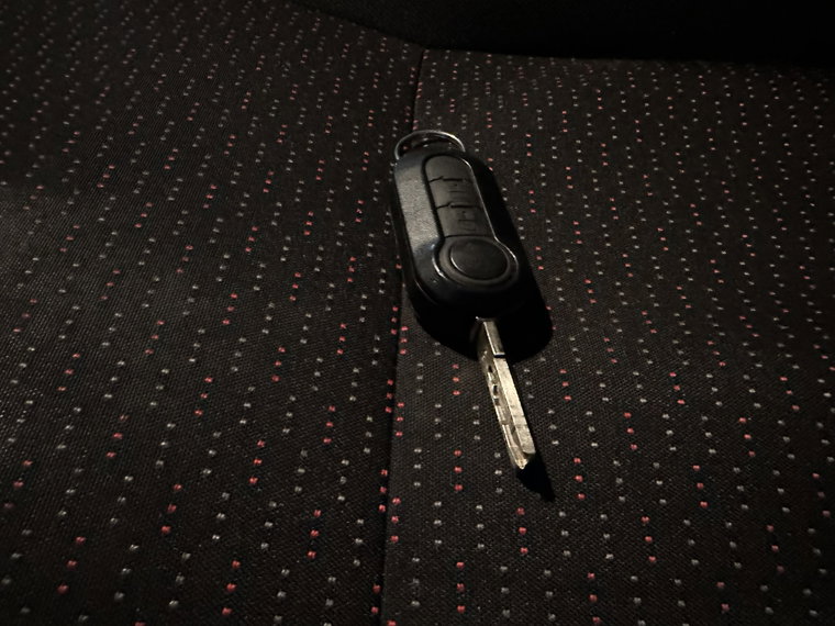 Vehicle Image 20