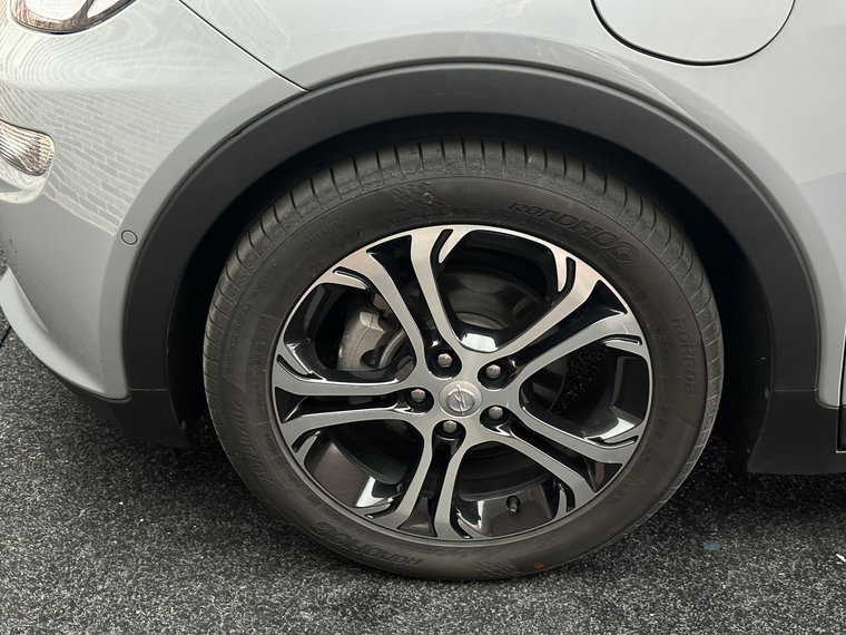 Vehicle Image 22