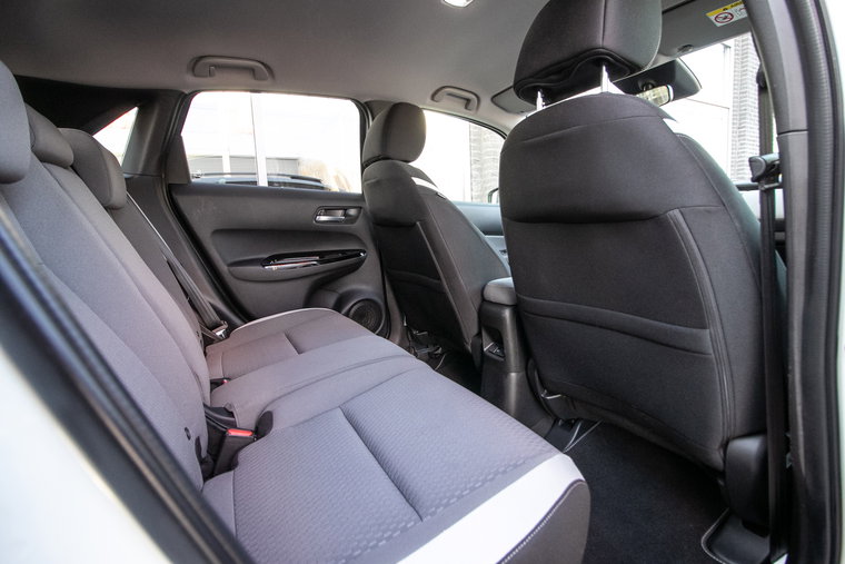 Vehicle Image 7